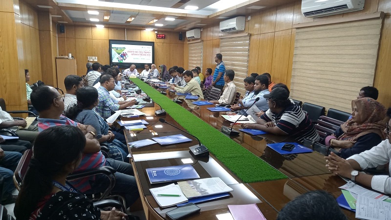 খুলনায় লোকজ-এর উদ্যোগে কৃষকের ধান জাত উদ্ভাবনে অভিজ্ঞতা বিনিময়